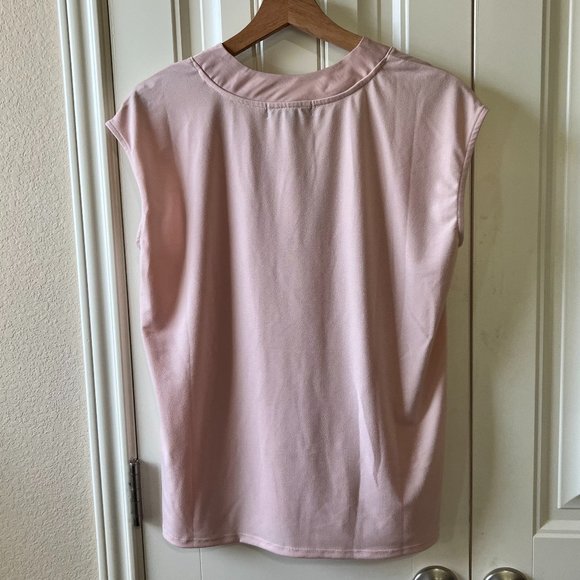 Banana Republic | Blouse | *NWT* - Picture 2 of 2